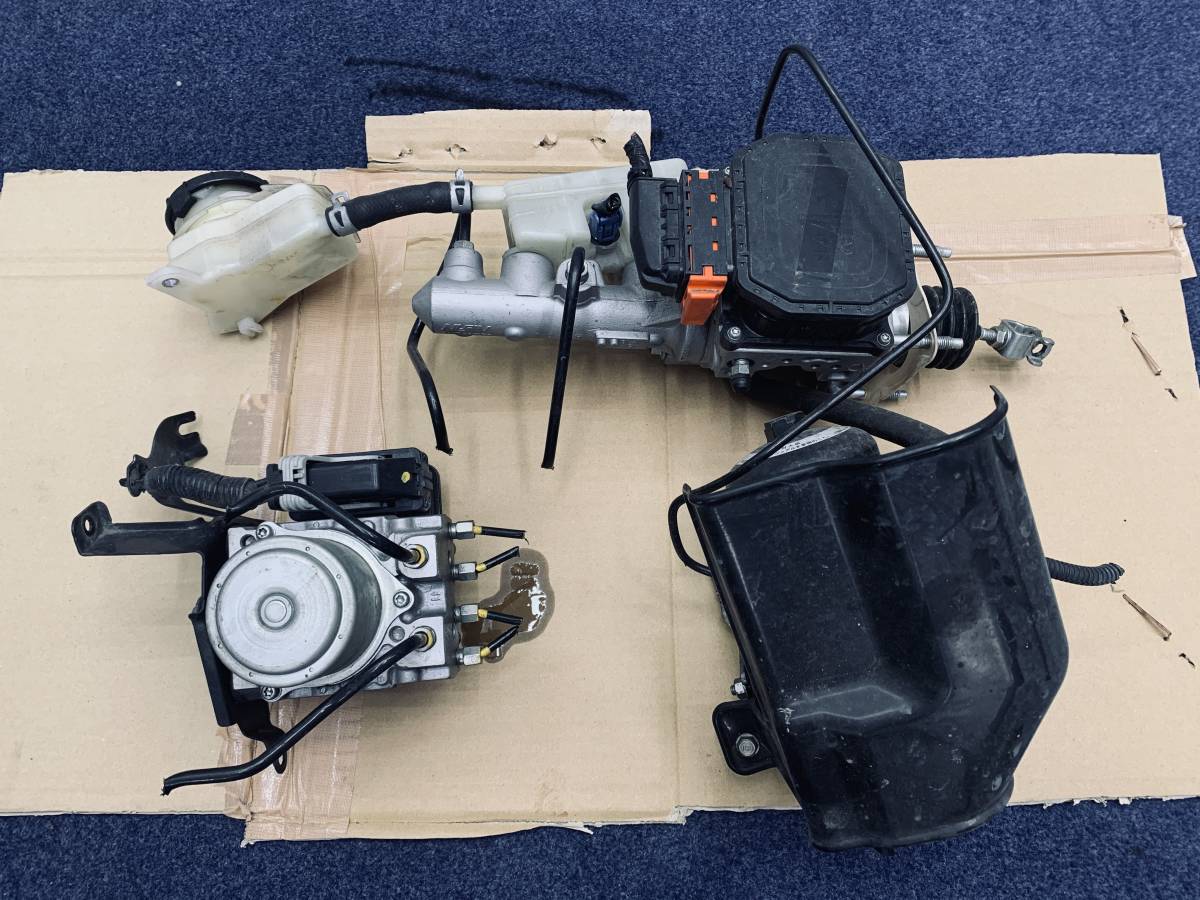 数量限定，限定SALE シビック FD3 ブレーキブースター ブレーキマスター ABS セット(ホンダ用)｜売買されたオークション情報、yahooの商品情報をアーカイブ公開 - オークファン その他