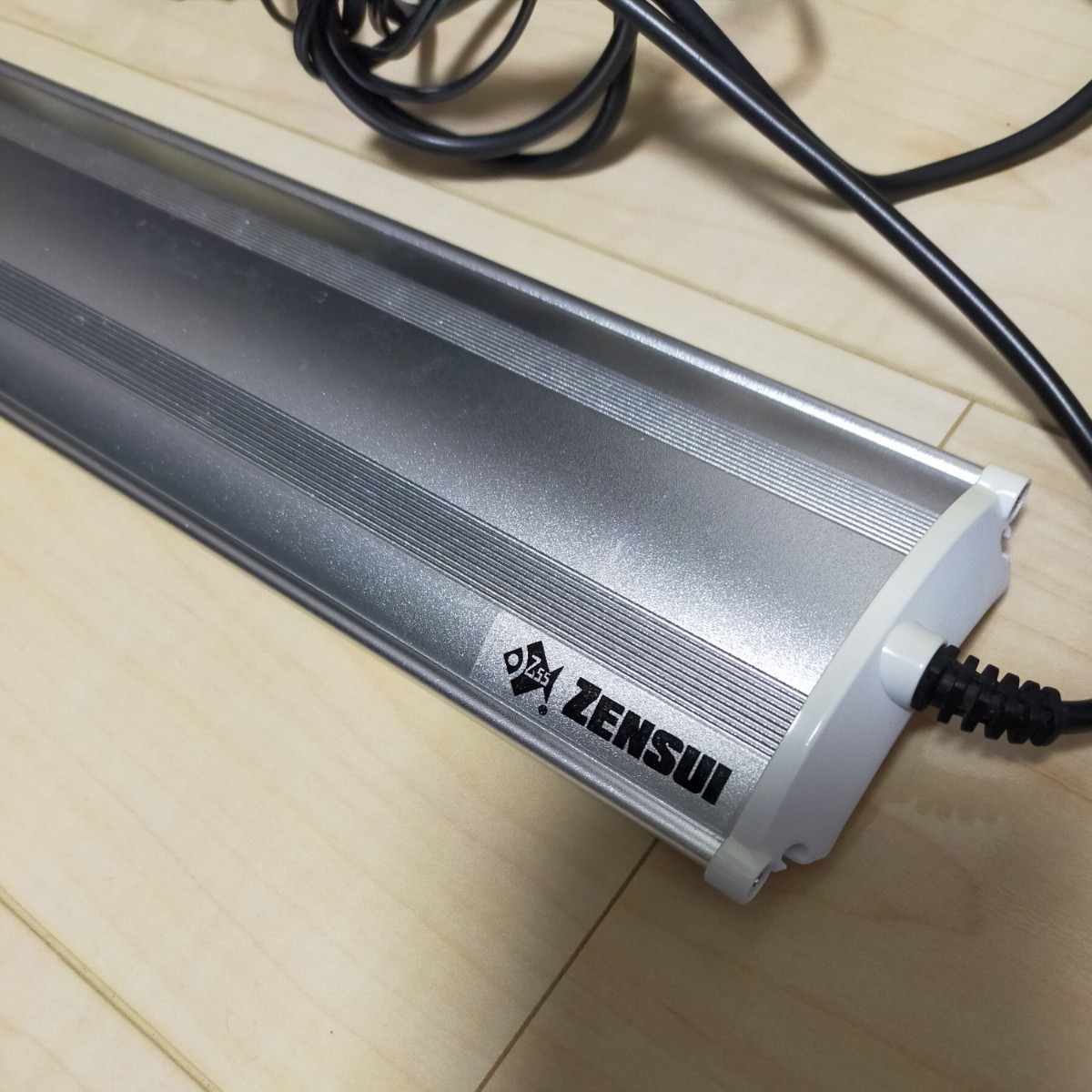ゼンスイ LED PLUS 90cm シャイニングブルー 水槽用照明 ライト