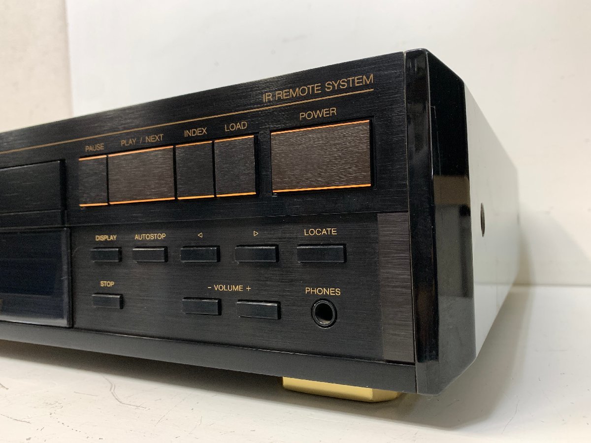 ジャンク】STUDER REVOX B226＜トレイ開閉不可＞取説付き スチューダー