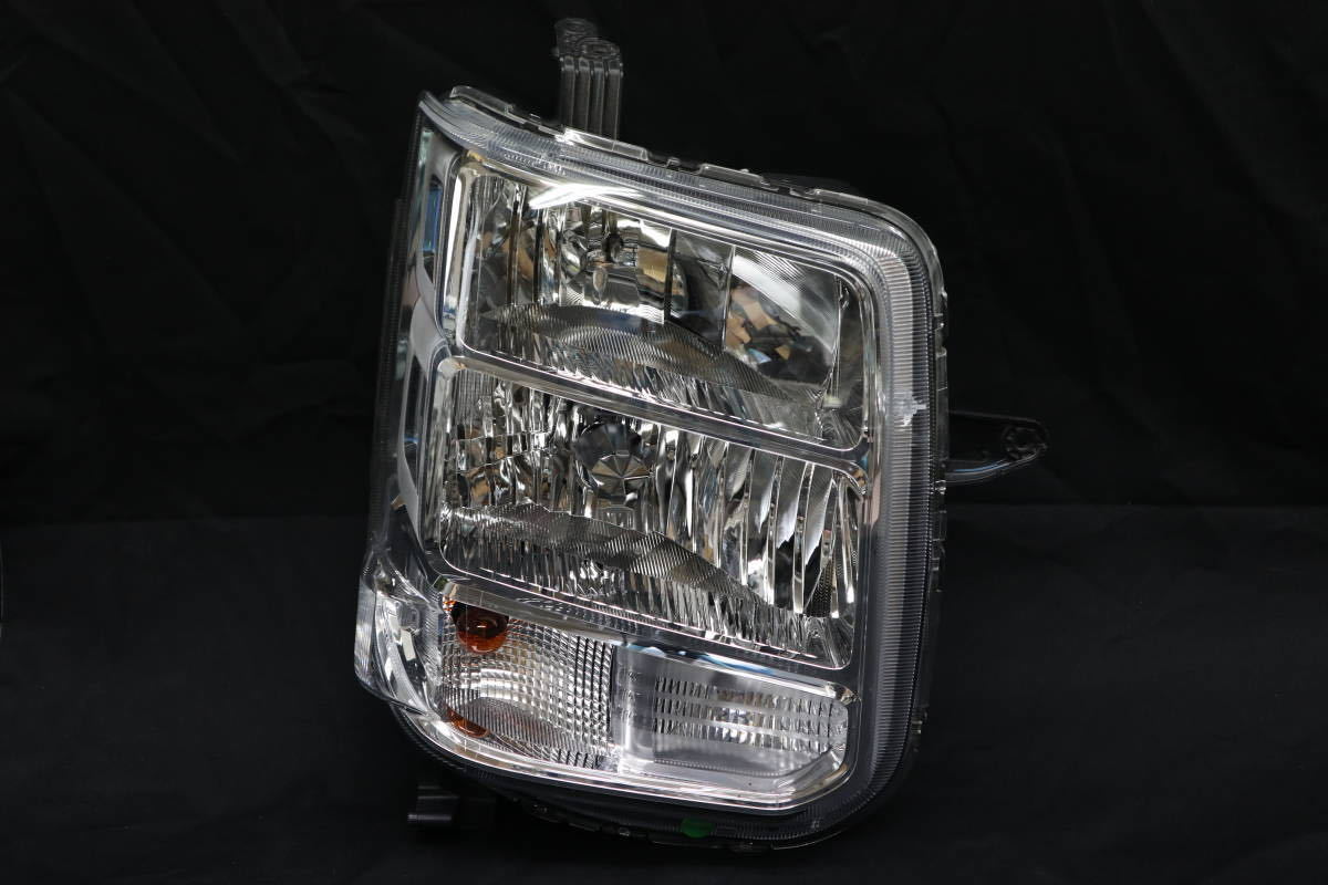 新車外し エブリィワゴン DA17W 純正ヘッドライト 左右セット HID 