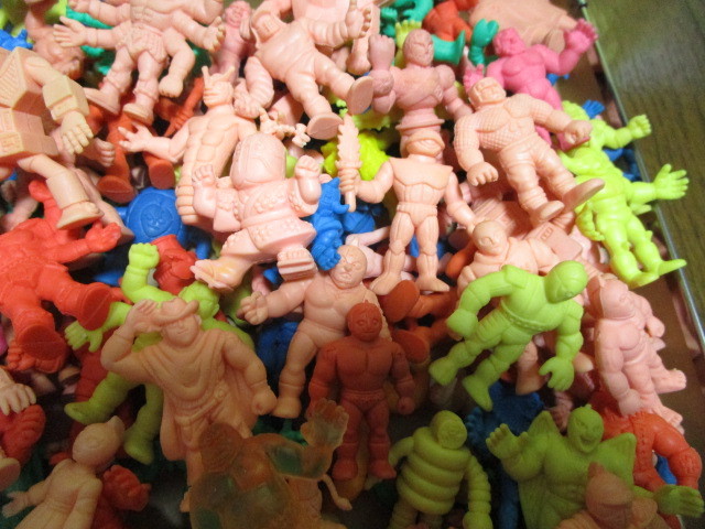 【まとめ売り】当時のまま　きんけし　キン肉マン　大量 キン消し 大量まとめ 当時物 約200個 キン肉マン消しゴム キンケシ