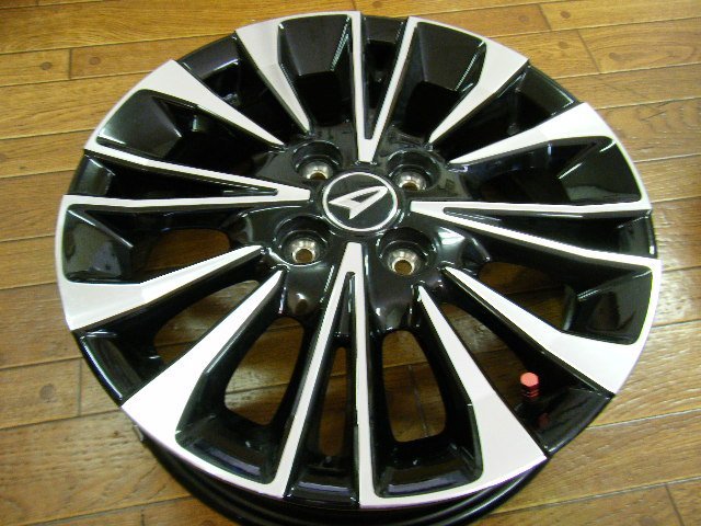 ☆美品！☆ LA650S ダイハツ タント カスタム 15インチ アルミホイール