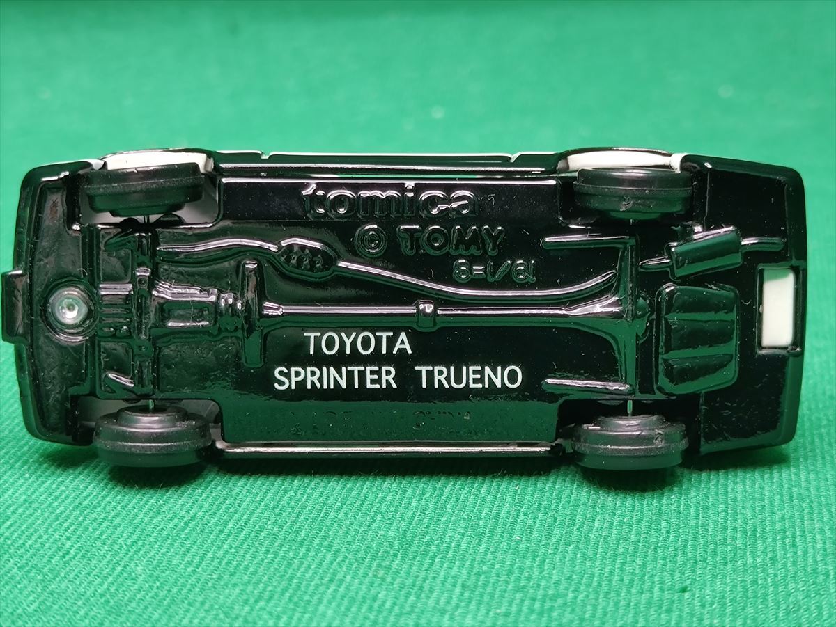 トミカ イニシャルD AE86 プロジェクトDバージョン アートワーク 