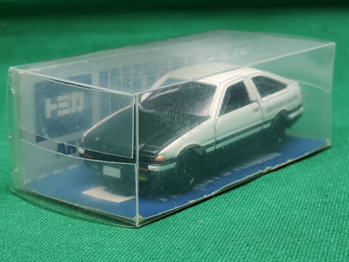 トミカ イニシャルD AE86 プロジェクトDバージョン アートワーク 