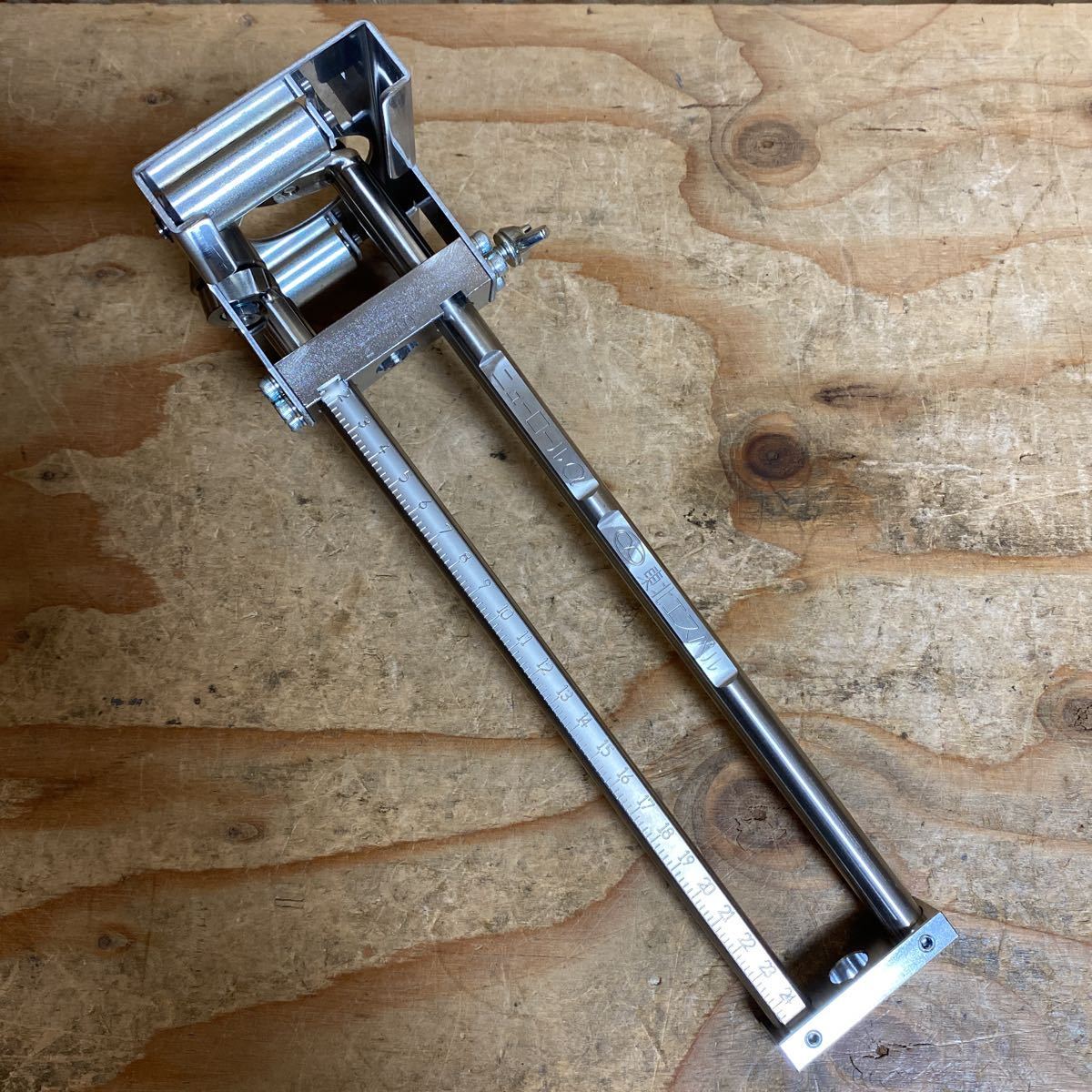 板金工具】ハンド折曲機 （宅配買取】東北エスパル ハンド折り曲げ機 