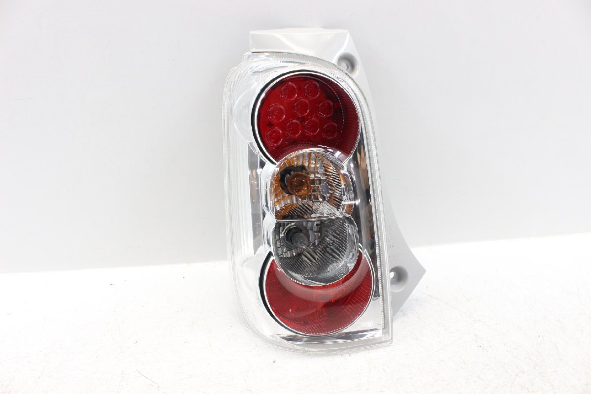 美品/破損無　ミラココア　L675S　後期　LED　 テールライト　ランプ　左　左側　トーカイ　20515　81560-B2480　290075-C67 ミラココア L675S テールランプ KOITO 0 Yahoo!オークション