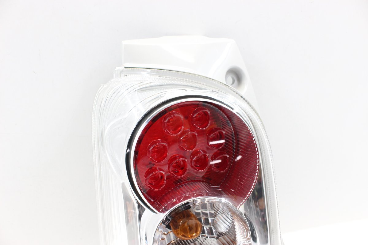 美品/破損無　ミラココア　L675S　後期　LED　 テールライト　ランプ　左　左側　トーカイ　20515　81560-B2480　290075-C67 ミラココア L675S テールランプ KOITO 0 Yahoo!オークション