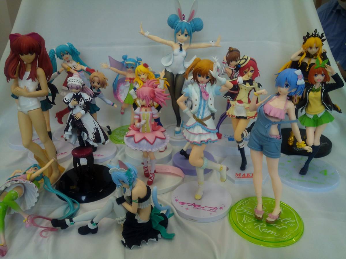 美少女フィギュア　詰め合わせ　１９体セット　欠品、破損あり　※佐川急便にて発送