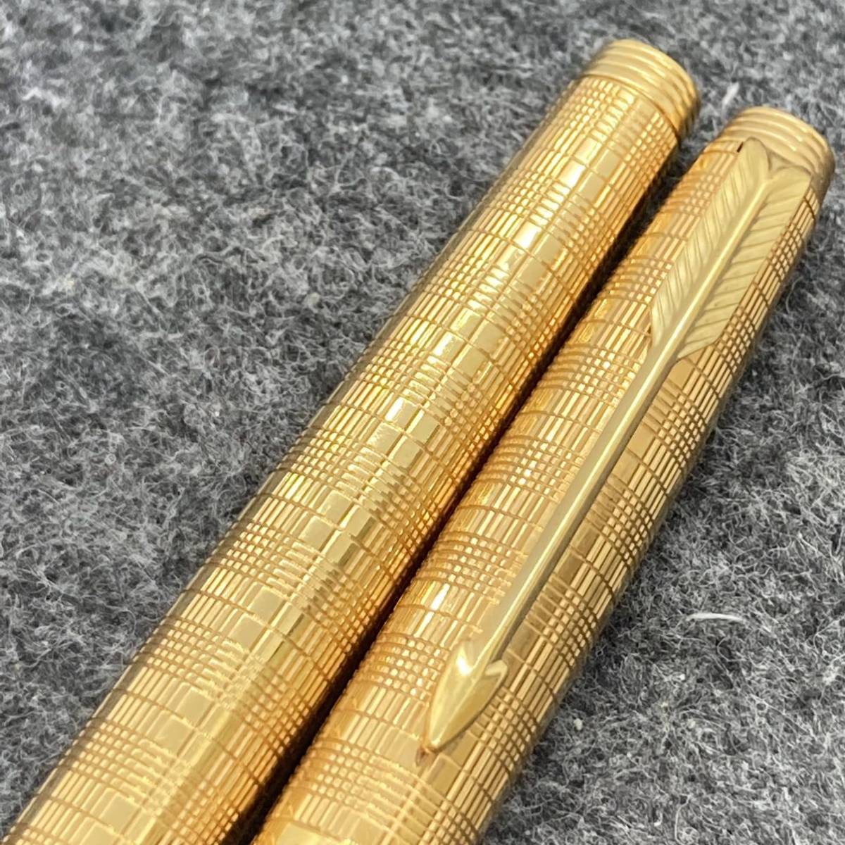 PILOT》万年筆 STERLING SILVER ペン先 18K-WG MADE IN JAPAN 格子