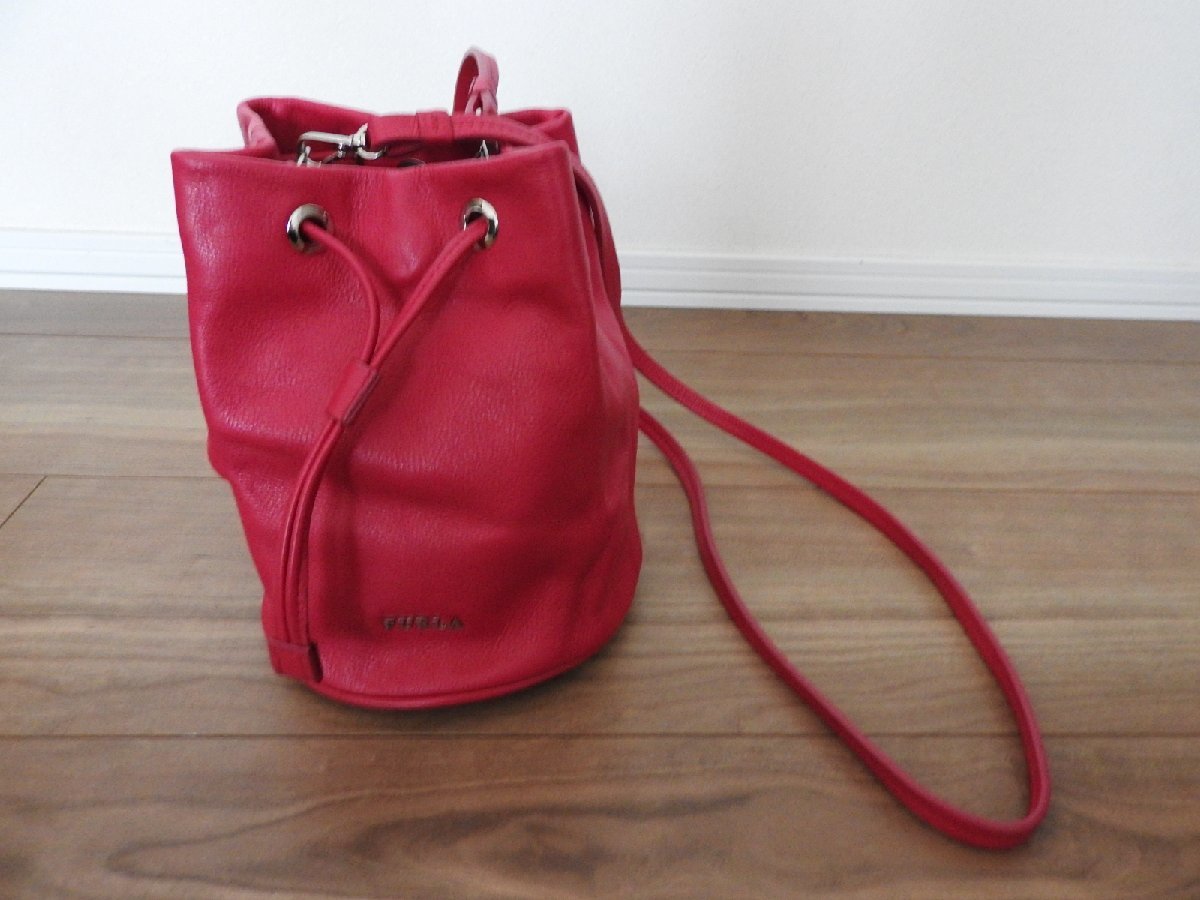 ★☆FURLA　フルラ　巾着　ポーチ　ミニ　ショルダー　バッグ　ピンク　レザー☆★