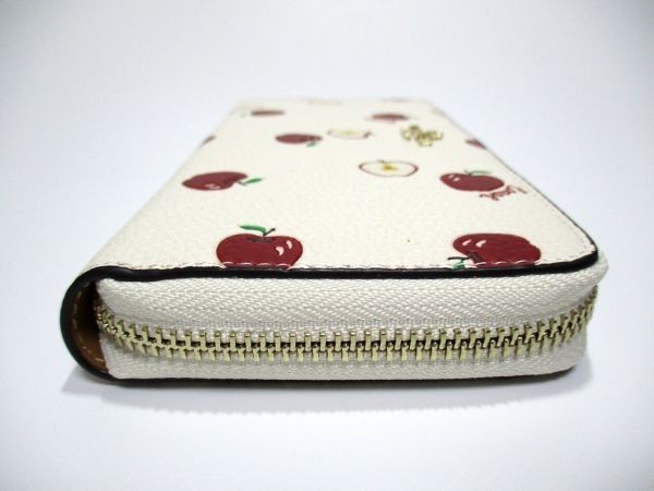 COACH長財布F76546アップルりんごブラック新品未使用品 新品未使用 COACH コーチ長財布 F76546 リンゴ アップル レッド