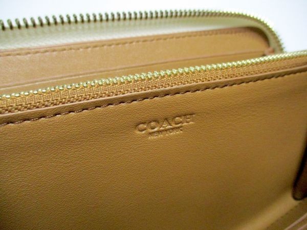 COACH長財布F76546アップルりんごブラック新品未使用品 国内限定品✨️COACH希少 りんご アップル 長財布 ラウンドファスナー
