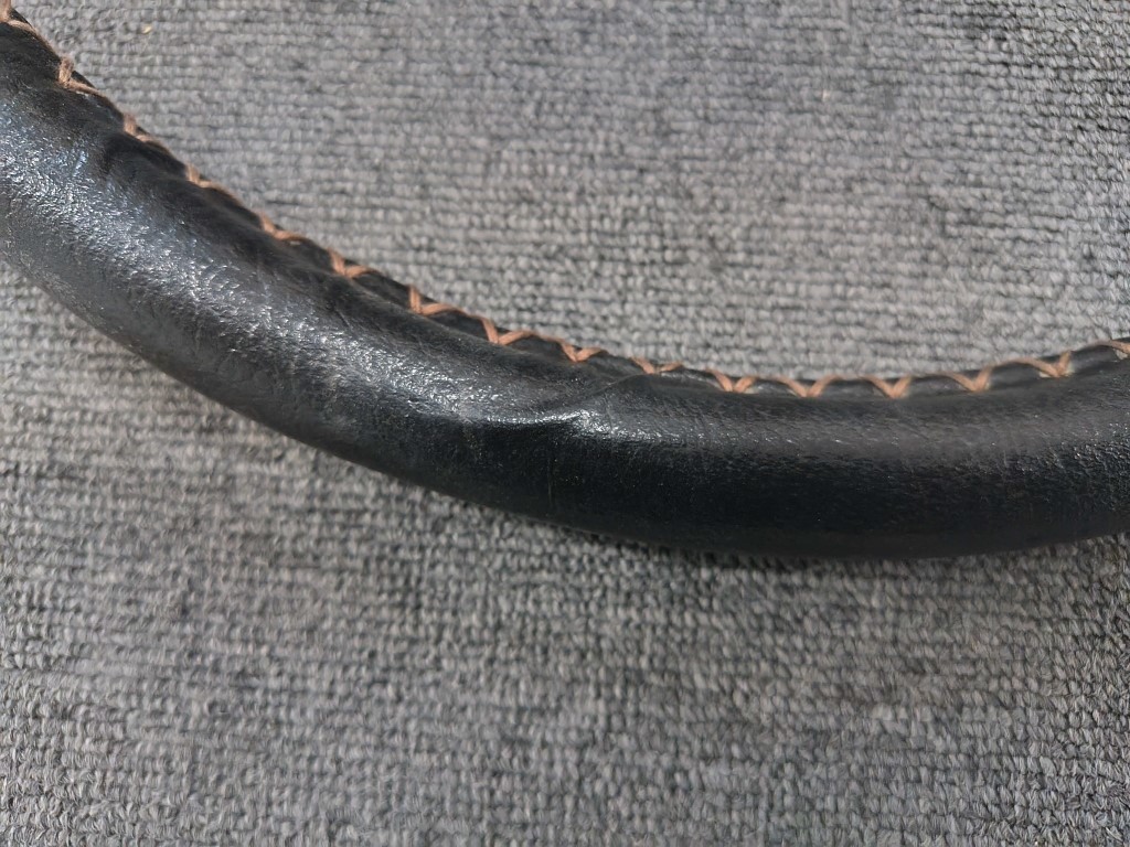 ジムニーSJ30 純正ステアリング 中古 ja11 ja71 ja12 ja22 ジムニー