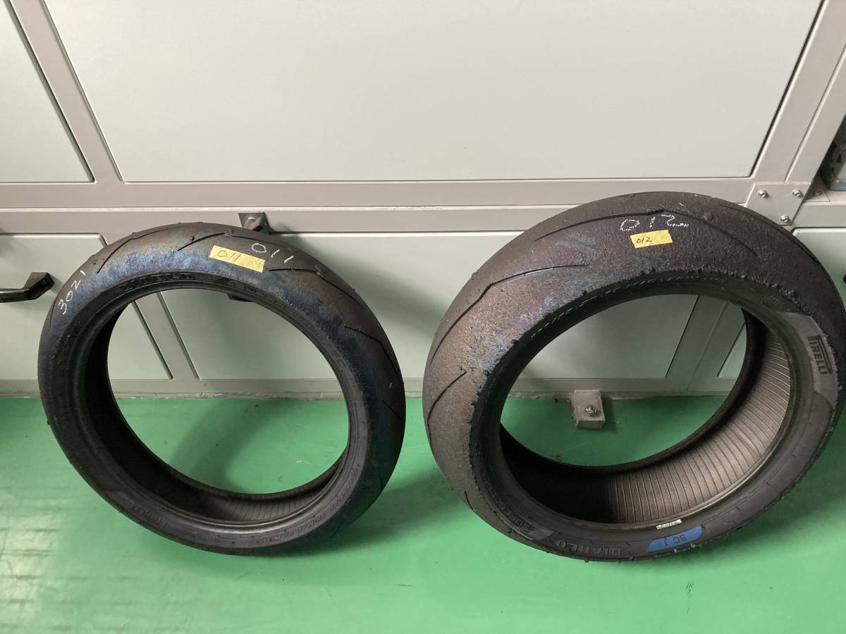 中古 ピレリ スーパーコルサ SC1 120 70 200 55 前後セット 011 012
