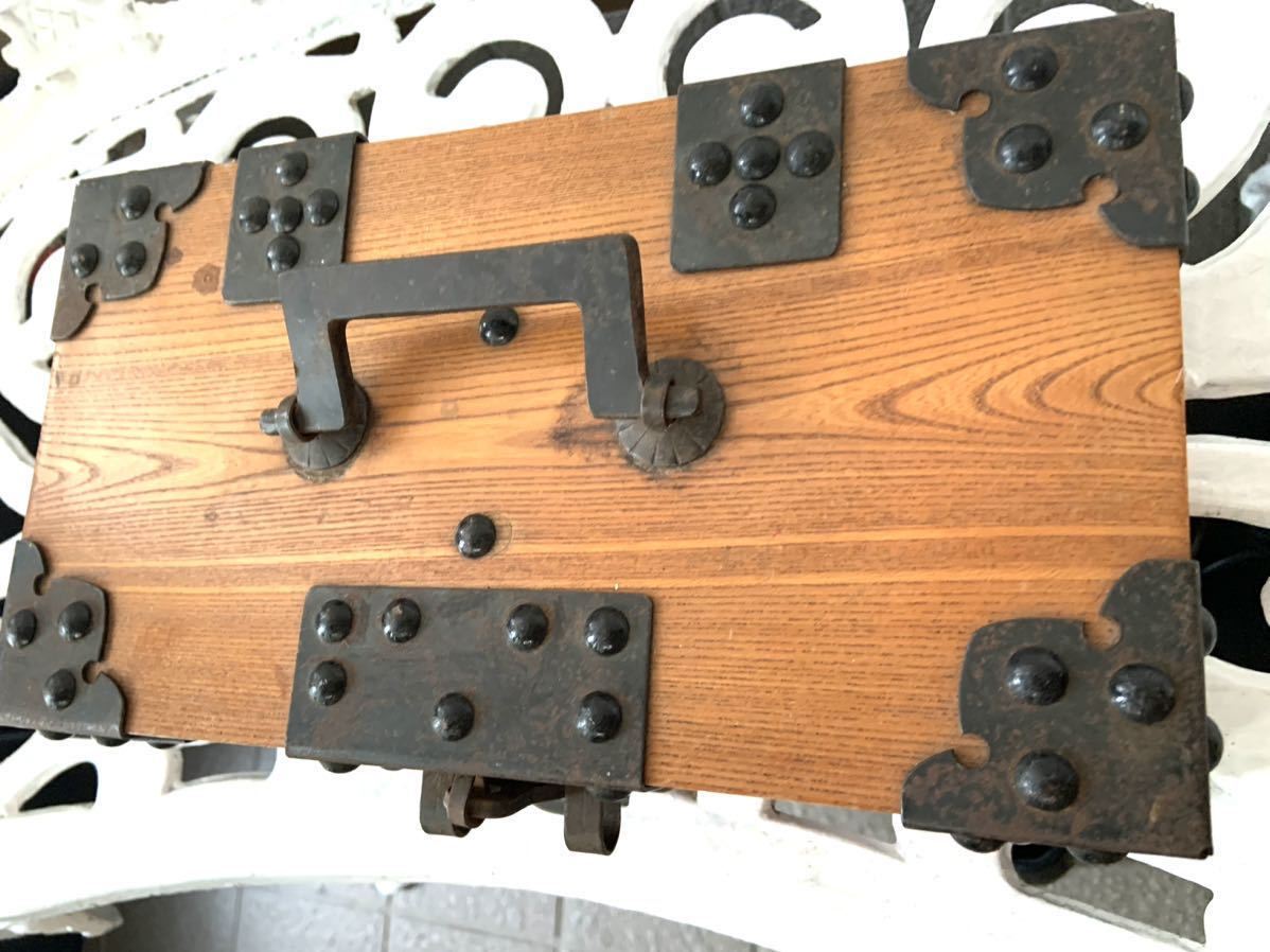 古民具 千両箱 千両箱 古道具 木製 人気SALE，最新作 鉄 古民具⁄