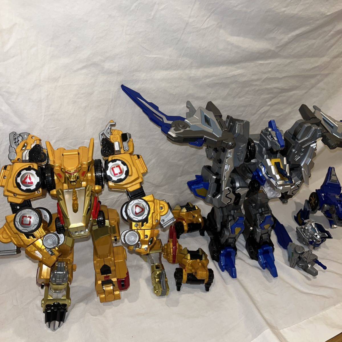 ジャンク品 ダイノコア Dino core アルティメットDバスターティラノ 