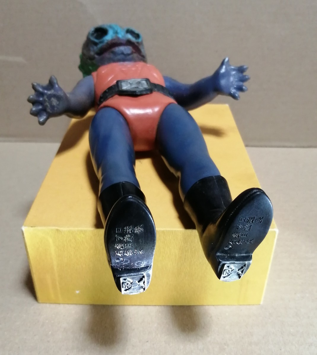 【超希少・美品】旧バンダイ 仮面ライダー アマゾニア ソフビ フィギュア 仮面ライダー。怪人。アマゾニア。ソフビ。スタンダードサイズ。旧