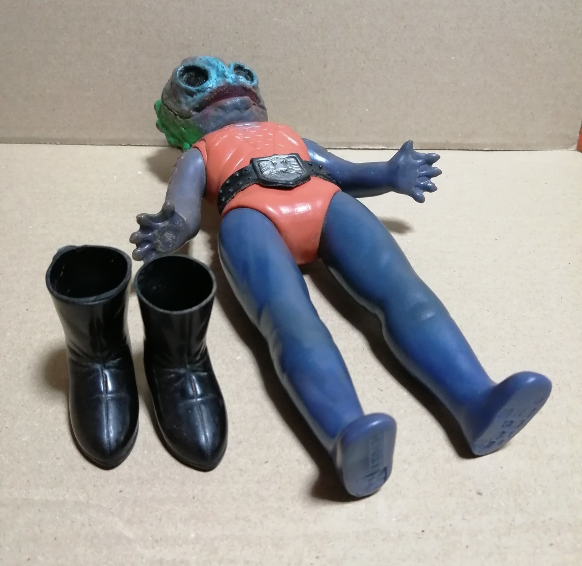仮面ライダー。怪人。アマゾニア。ソフビ。スタンダードサイズ。旧