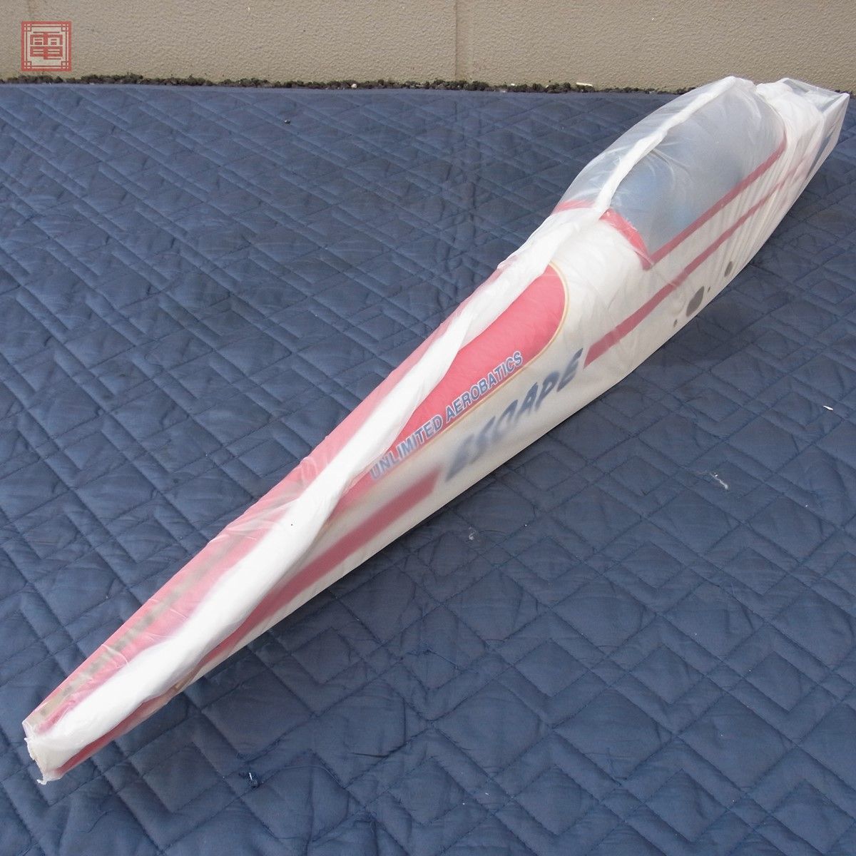 未組立 エスケープ 40-52 ARF レッド系 RC ラジコン 飛行機 ESCAPE【EB