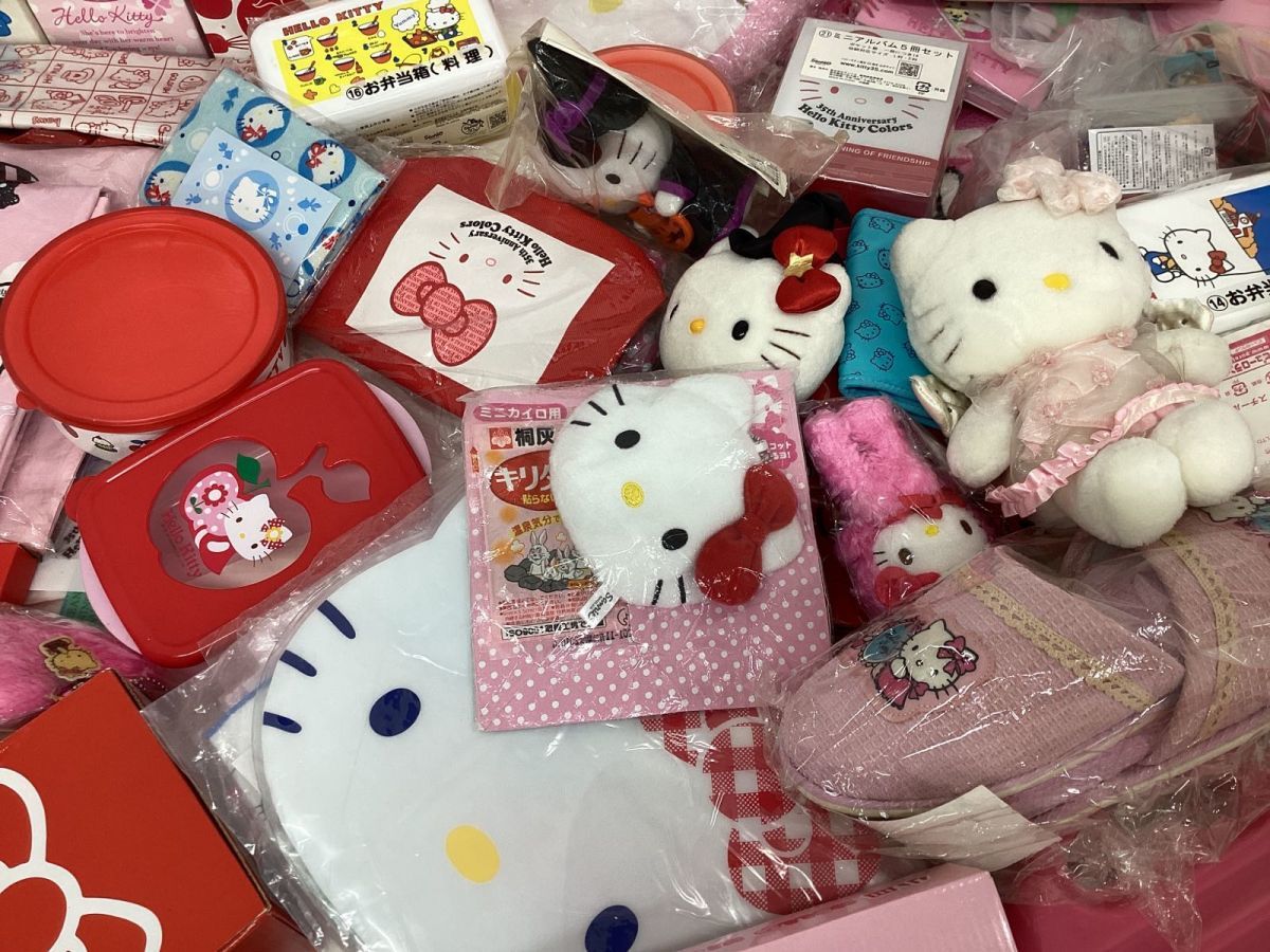 ハローキティ サンリオ ぬいぐるみ まとめ売り グッズ キティ 大量 