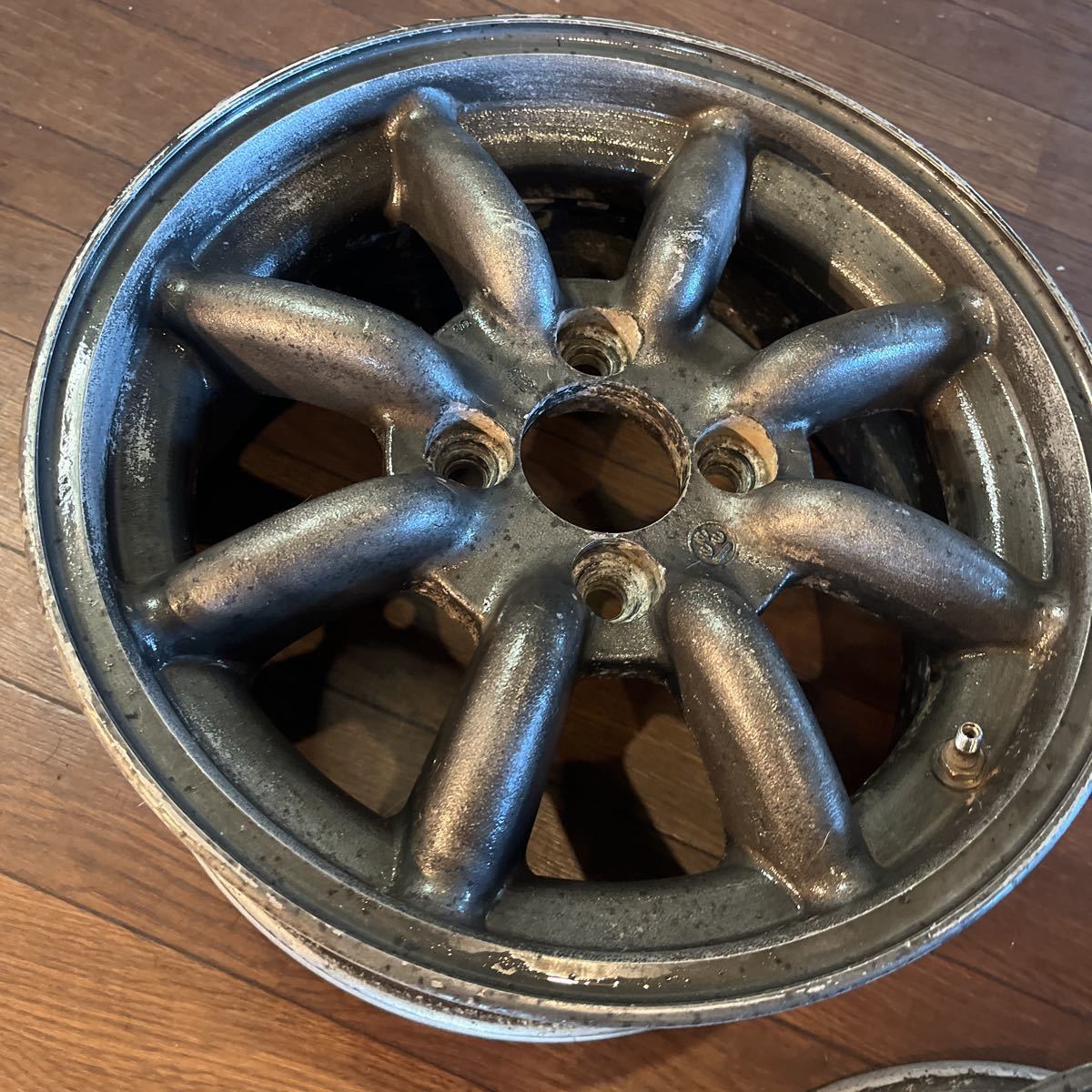 ヤフオク いますぐ落札 希少ワタナベ 14インチ 6J 4穴PCD 100 オフセット35 当時物塗装 アルミホイール2本 _2