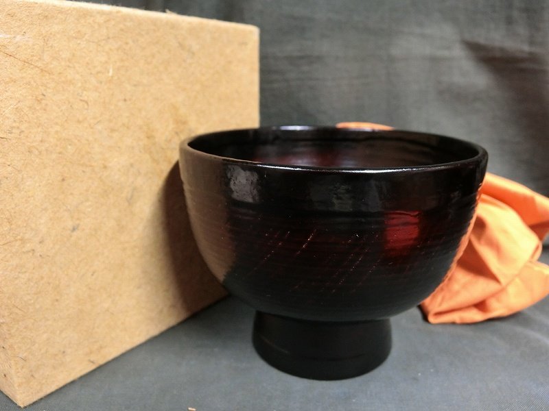 A7420 角偉三郎 輪島塗 底に五星 漆 椀 紙箱