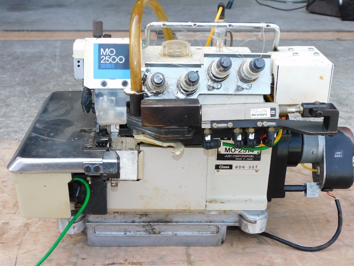 【送料無料/a】JUKI 2本針 4本糸 オーバーロックミシン MO-2512 BD6-307 2500SERIES 頭のみ 貿易 中古 ジャンク 業務用 職業用 工業用
