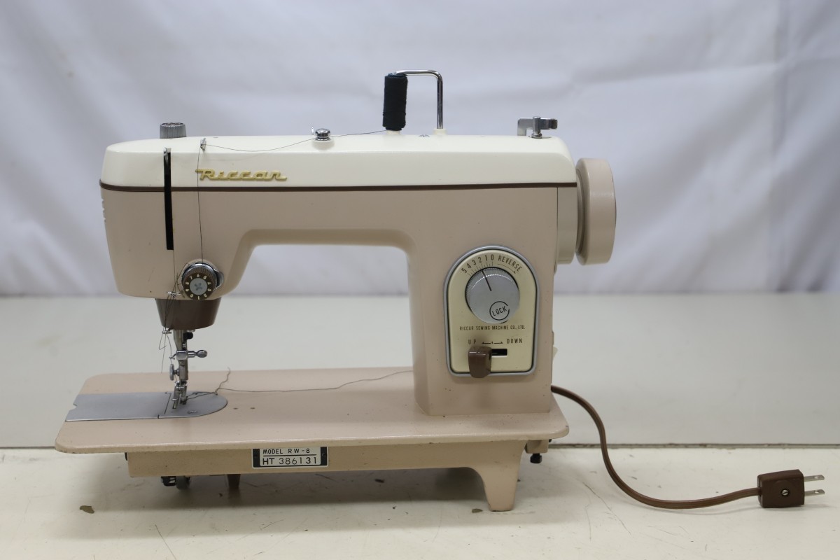 Riccar/リッカー RW-8 ミシン (F9842)