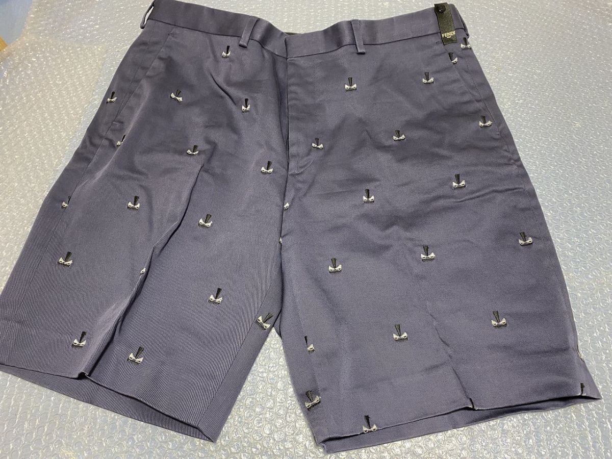 ★☆H726　メンズ　ショートパンツ　FENDI　中古　サイズ表記52☆★