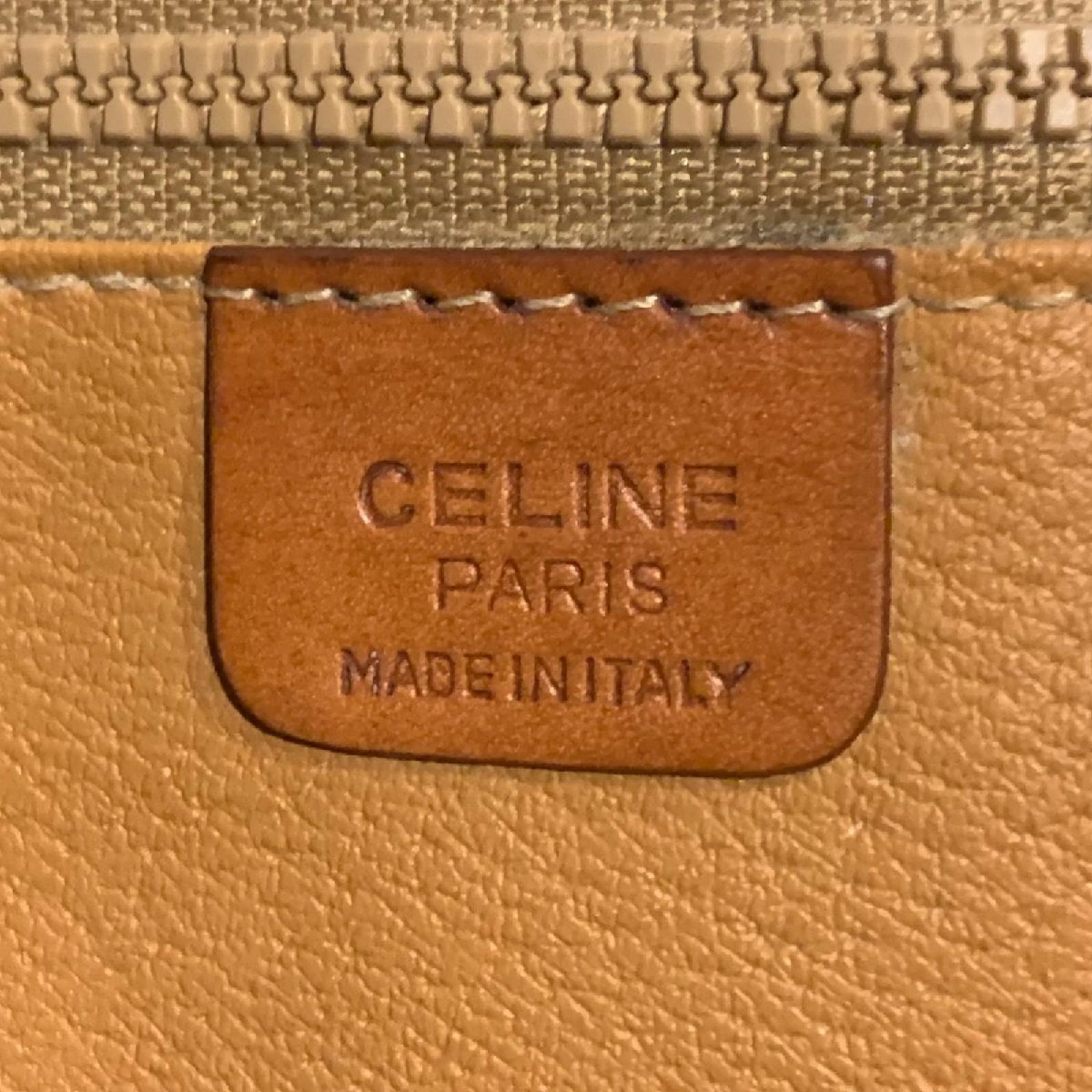 セリーヌ CELINE マカダム柄 ハンドバッグ PVC×レザー レディース PVC 1円 ブラウン マカダム レザー PVC&frasl;レザー ヴィンテージ ショルダーバッグ メンズ ハンドバッグ）のフリマアイテム一覧
