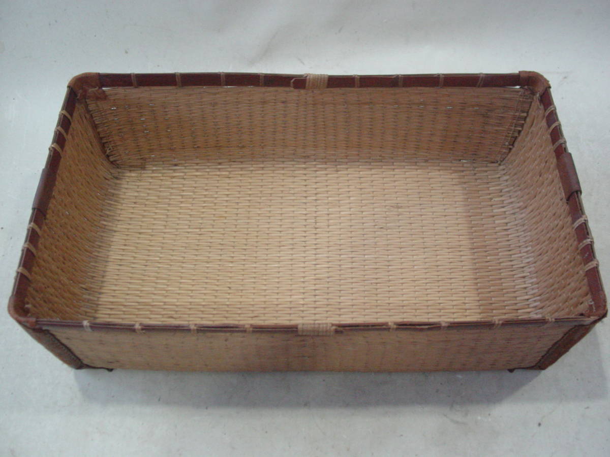 ☆昭和レトロ 柳行李 柳こおり 竹/革 レザー つづら 収納 古民家 工芸