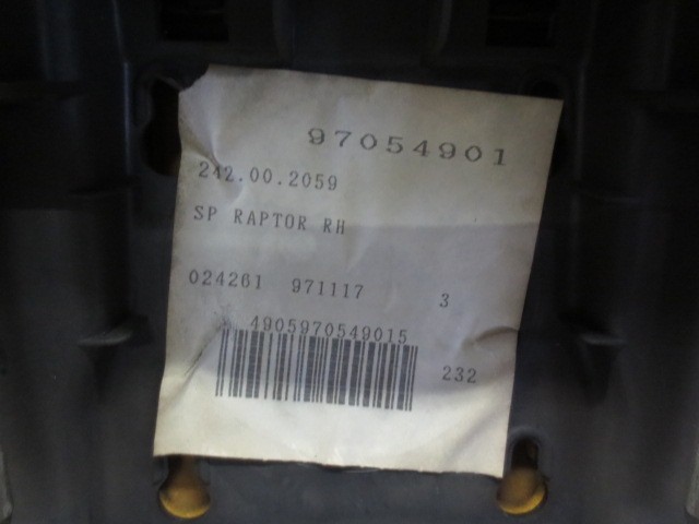 送料無料 限定2000脚当時物 レカロ RECARO セミバケットシート ラプター/raptor 赤/レッド中古2脚/左右/限定品 レカロ RECARO シート ブルー □RECARO 1脚の中古品・新品・未
