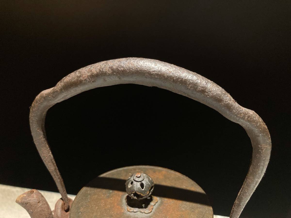 煎茶道具 龍文堂造 銅製蓋 時代鉄瓶 □龍文堂 小さい鉄瓶 700cc 時代