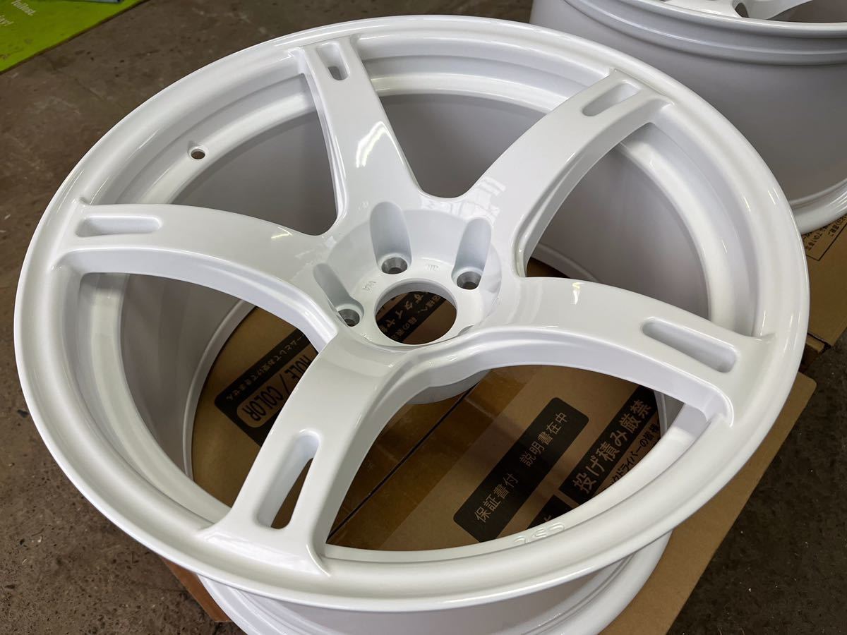 CST ZERO1 HYPER V2 18×9.5J±0 5/114.3 ホワイト 自家塗装品 2本セット 