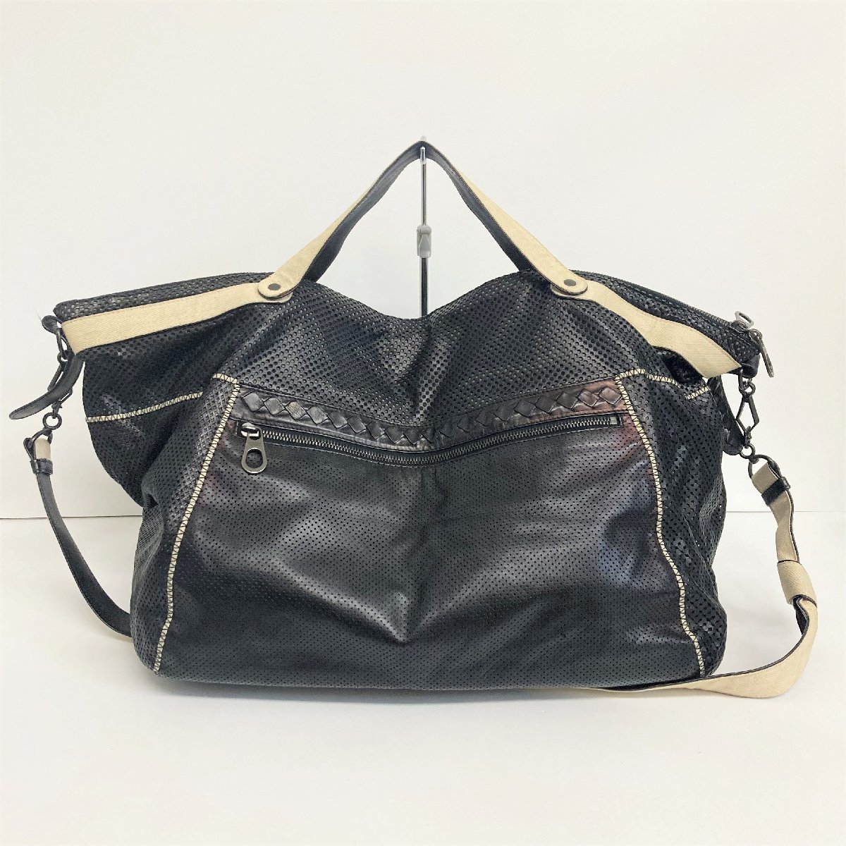 【86】BOTTEGA VENETA ボッテガヴェネタ 2Way ハンドバッグ ボストンバッグ ショルダーバッグ パンチングレザー ブランド メンズ 人気