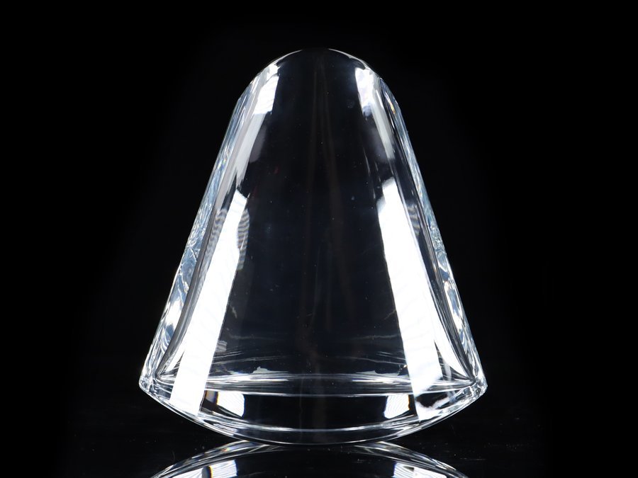 部屋に置くだけでも存在感大！ 【魁】本物保証 バカラ メトロノーム