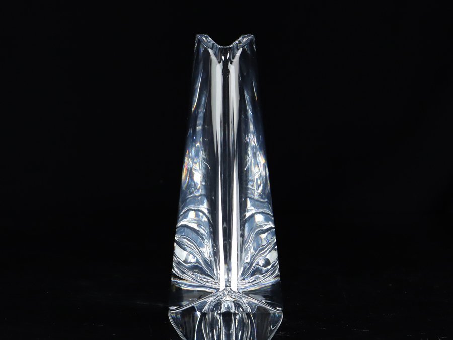 部屋に置くだけでも存在感大！ 【魁】本物保証 バカラ メトロノーム