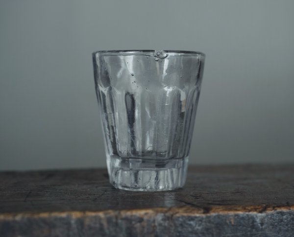 アンティーク　梅型コップ　剣先コップ　ウランガラス　和ガラス　古道具　大正ロマン アンティーク 梅型コップ 剣先コップ ウランガラス 和ガラス 古道具