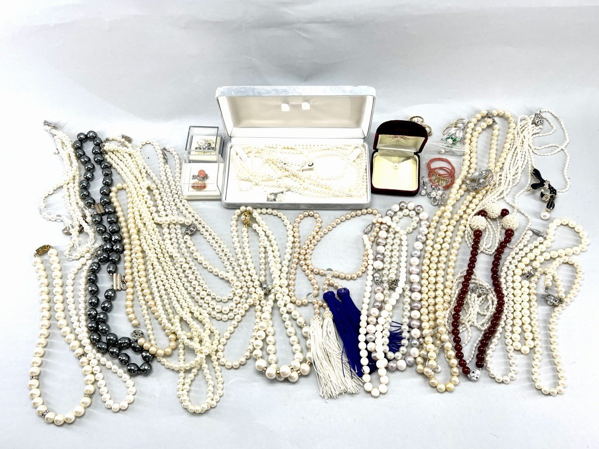 真珠 淡水 フェイクパール 珊瑚 サンゴ SV925含 ネックレス 数珠 ブローチ等 大量 まとめ 約1.1kg[03-2160