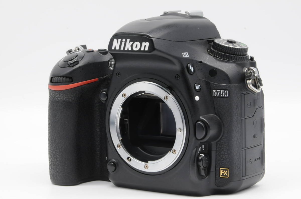 【美品・ショット数15,225枚】Nikon D750 ボディ 早い者勝ち ☆ショット数13277回の極上品☆ D750 ボディ 【公式通販】
