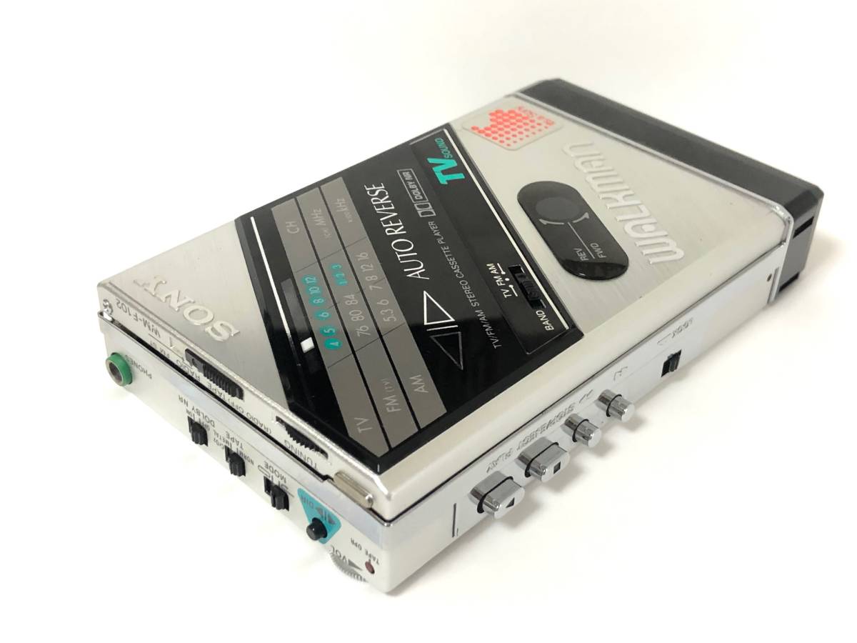 美品][希少][美音][整備品] SONY ウォークマン WM-F102 電池ボックス