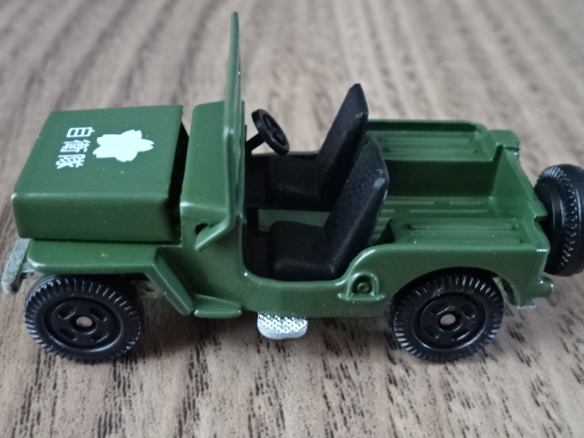 トミカ 三菱 ジープ J3R 1/56 自衛隊 ミニカー ミニチュアカー Japan