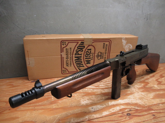 MGC THOMPSON トンプソン M-1921 サブマシンガン CALIBER 45. モデル
