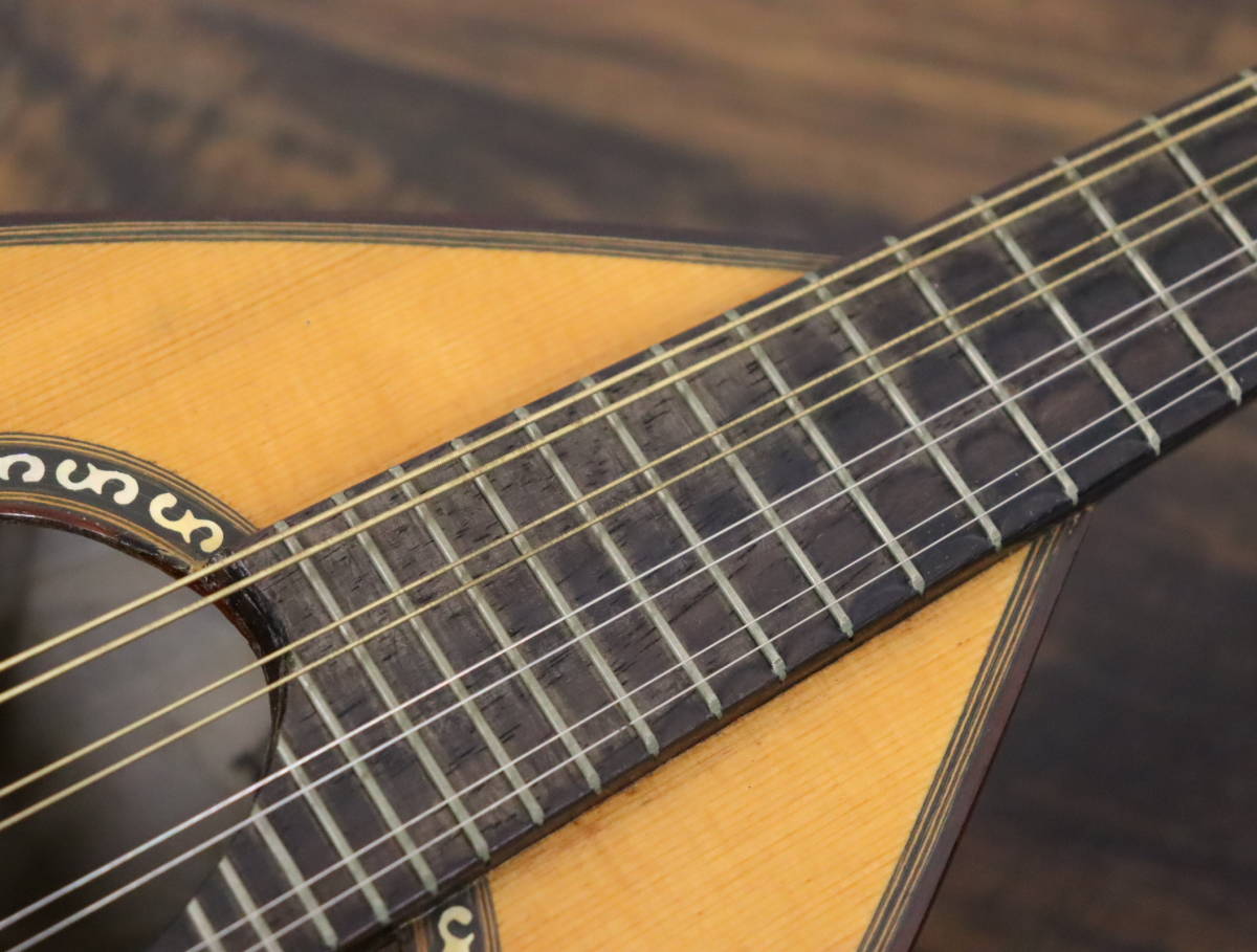 落合忠男 作 マンドリン 1974年製造 ハードケース/ピック付き 銘有