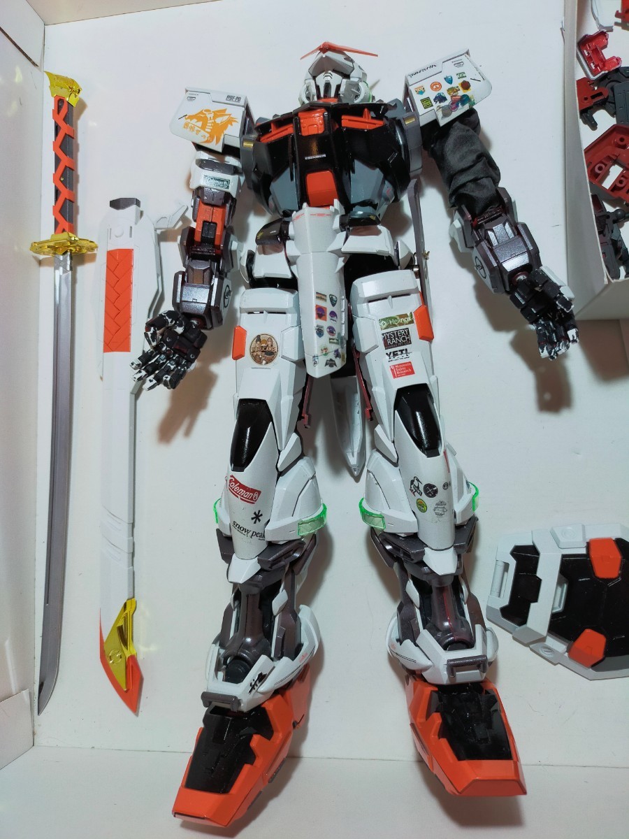 A1991 □PG 1/60 □ ガンダムアストレイレッドフレーム 塗装 A1991 □PG 1/60 □ ガンダムアストレイレッドフレーム 塗装
