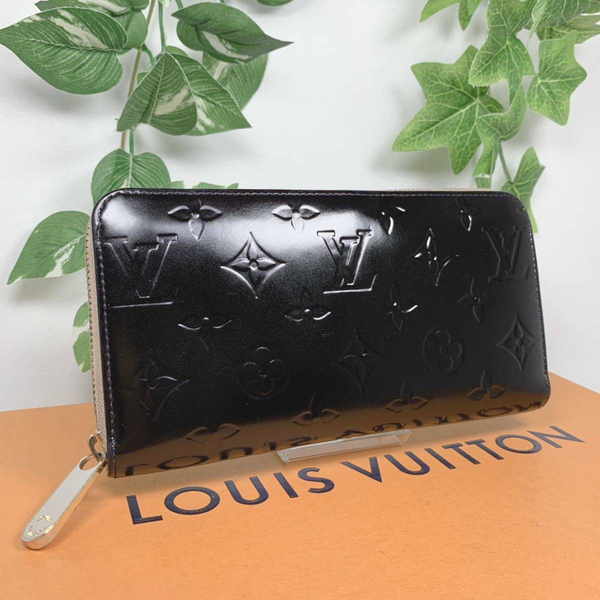 1円美品ルイヴィトン LOUIS VUITTON ヴェルニ ジッピーウォレット 1円 