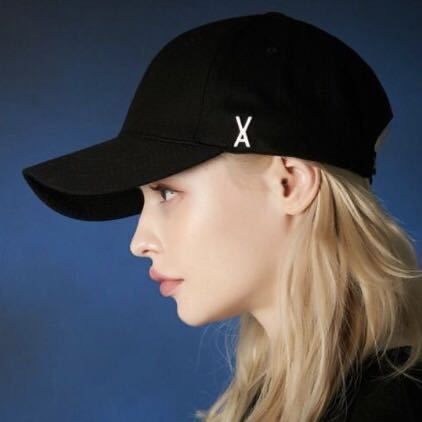 送料無料　新品未開封 正規品 ブラック黒 VARZAR CAP 公式 バザル バザール キャップ　TWICEミナ着用 男女兼用　おしゃれ 指原莉乃着用
