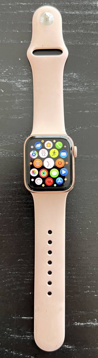 美品】 Apple Watch Series 6 GPSモデル 40mm ゴールドアルミニウム  