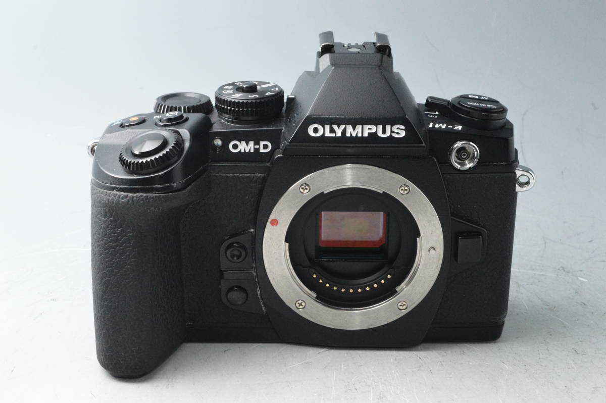 E-M1 Mark OM-D II オリンパス 中古カメラのシャッター回数｜こゆ&amp 