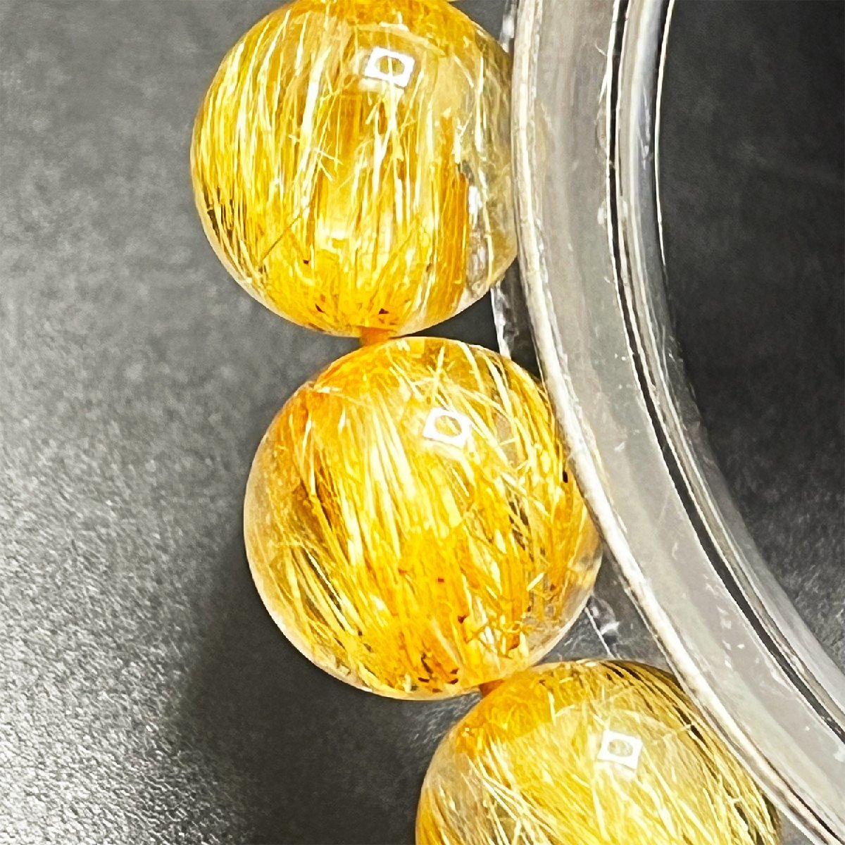 1001A090 貴重 EU製 定価18万円☆タイチンルチル☆黄金針水晶 金運 